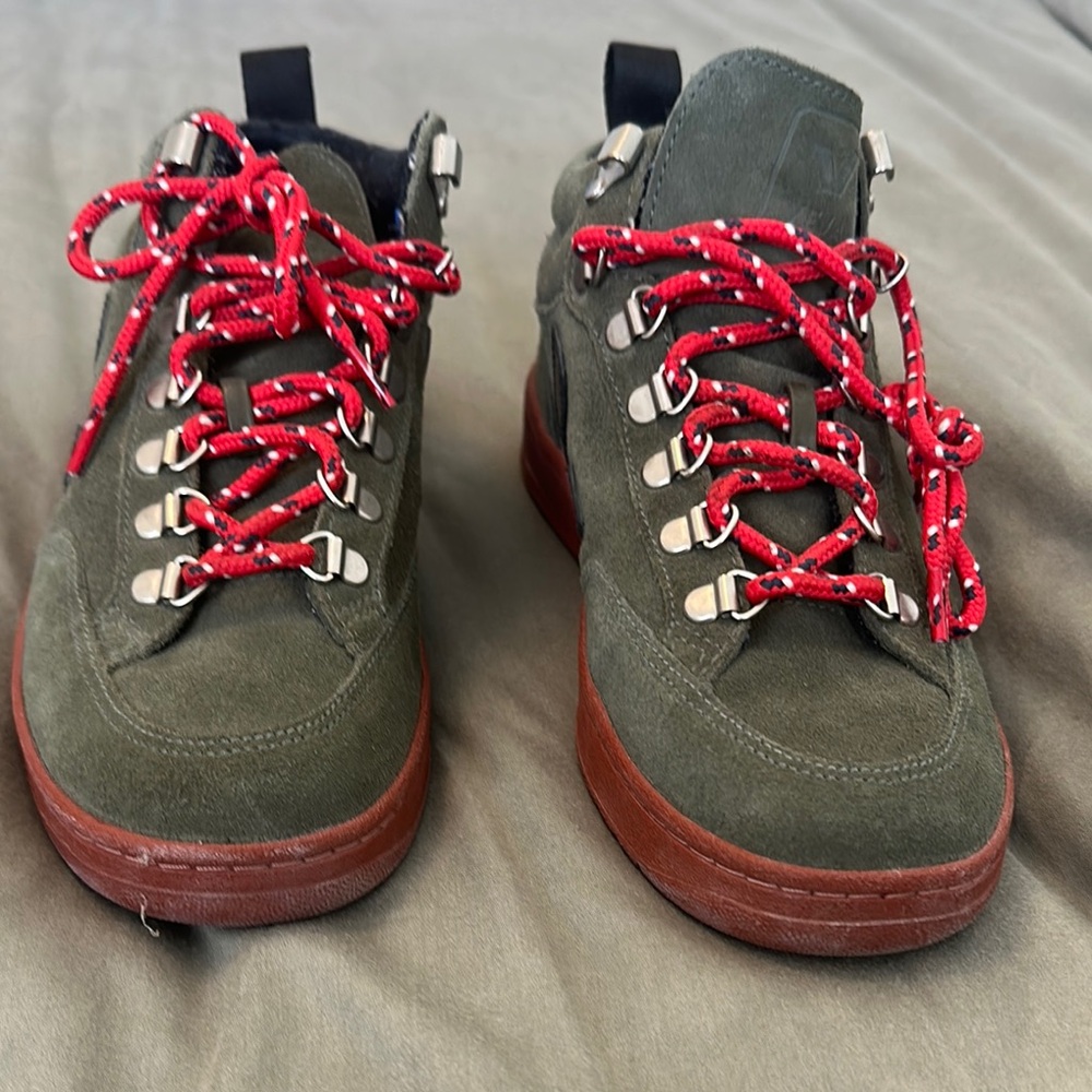 Veja Women’s Roraima Shoes